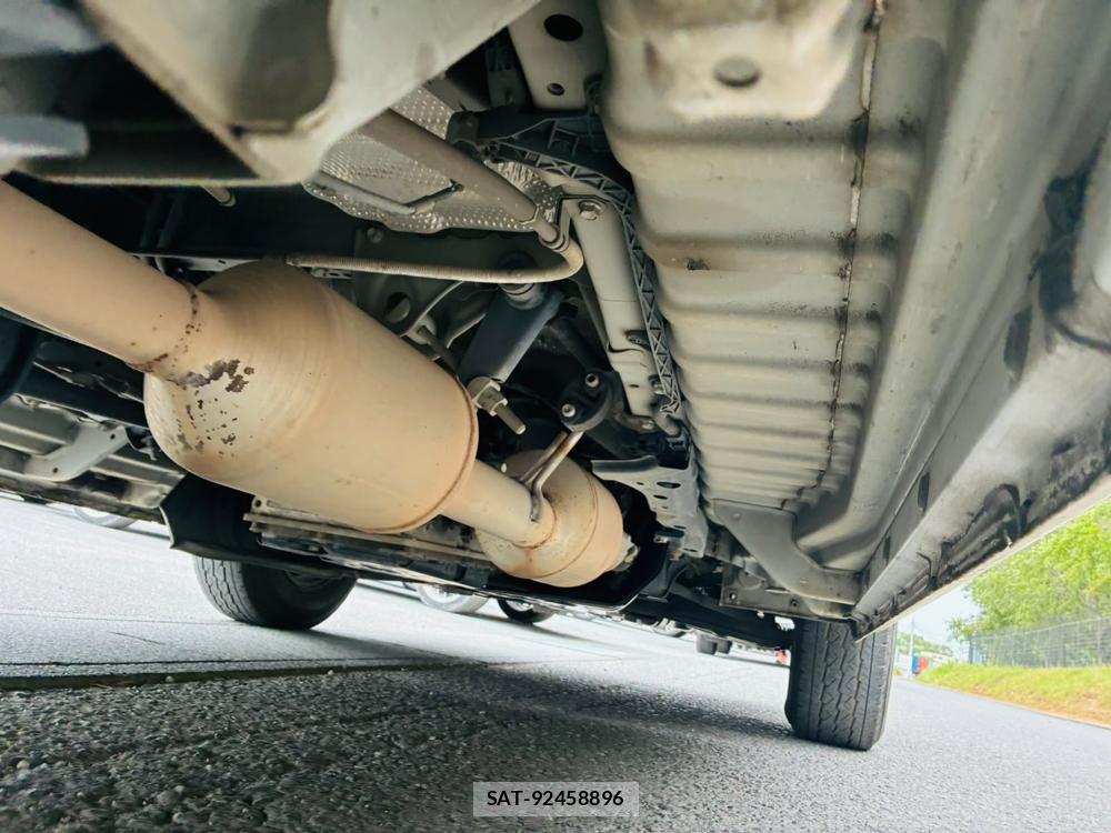 Toyota HIACE VAN 2019-11 8329534-37