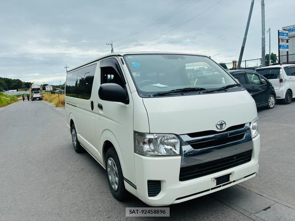 Toyota HIACE VAN 2019-11 8329534-6