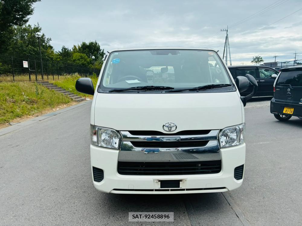 Toyota HIACE VAN 2019-11 8329534-7