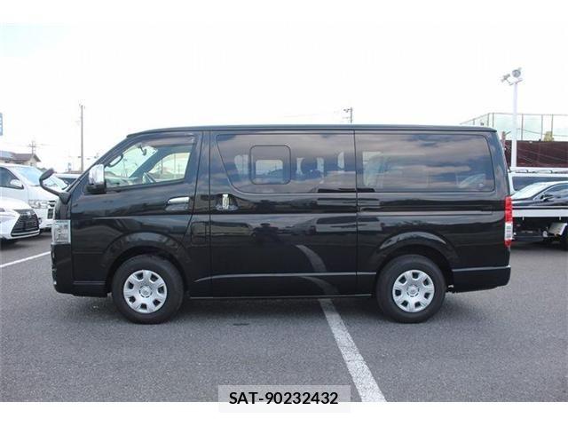Toyota HIACE VAN 2023-11 8366162-10