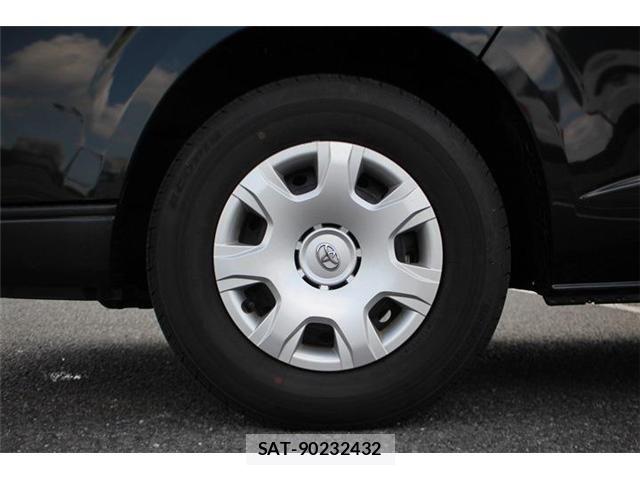 Toyota HIACE VAN 2023-11 8366162-16