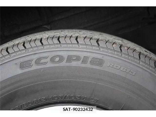 Toyota HIACE VAN 2023-11 8366162-19