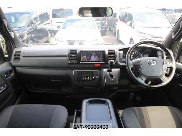 Toyota HIACE VAN 2023-11 8366162-26