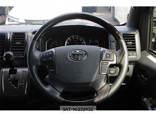 Toyota HIACE VAN 2023-11 8366162-27