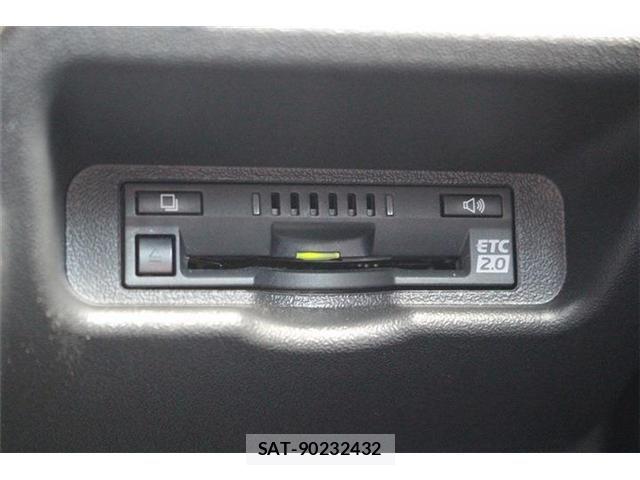 Toyota HIACE VAN 2023-11 8366162-3