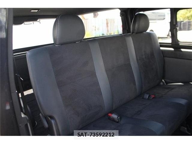 Toyota HIACE VAN 2020-11 8366167-22