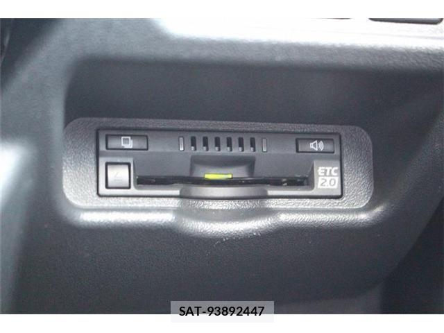 Toyota HIACE VAN 2022-09 8366164-3