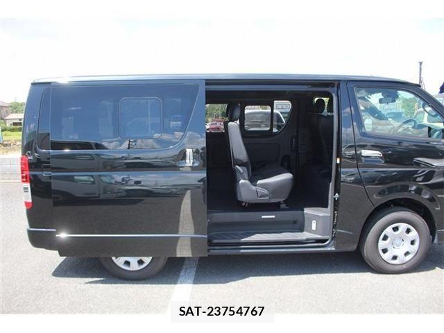 Toyota HIACE VAN 2025-07 8366163-19