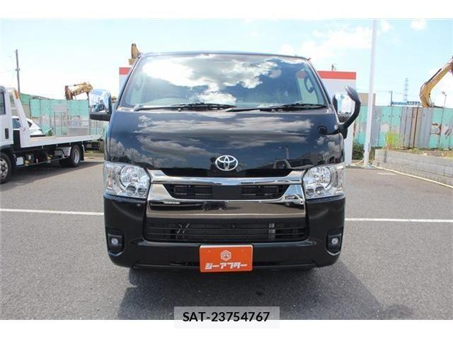 Toyota HIACE VAN 2025-07 8366163-4