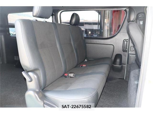 Toyota HIACE VAN 2020-09 8366166-16