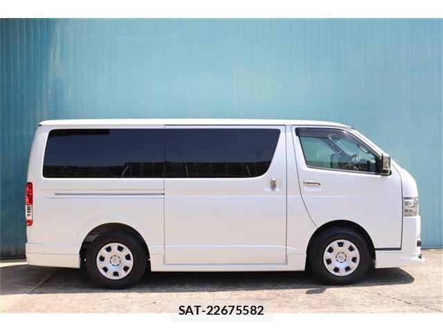 Toyota HIACE VAN 2020-09 8366166-3