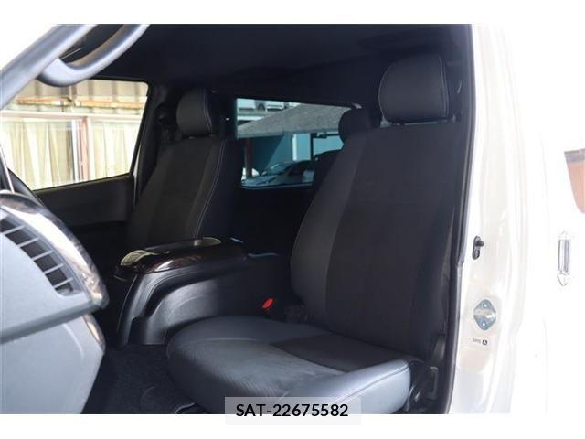 Toyota HIACE VAN 2020-09 8366166-7