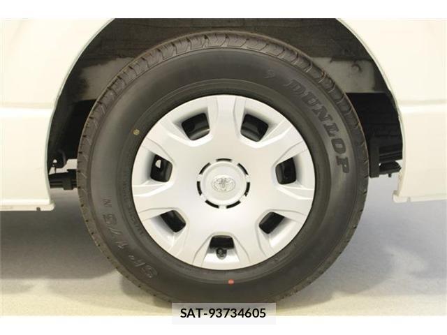 Toyota HIACE VAN 2021-02 8366165-24