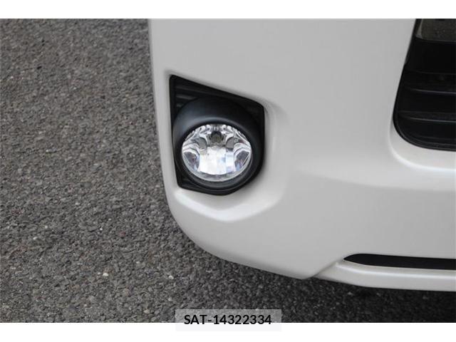 Toyota HIACE VAN 2020-02 8371712-13