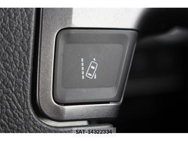 Toyota HIACE VAN 2020-02 8371712-6