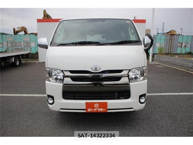 Toyota HIACE VAN 2020-02 8371712-7