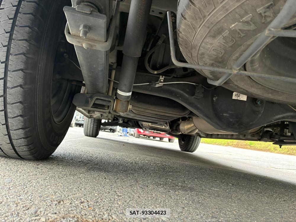 Toyota HIACE VAN 2019-07 8351356-34