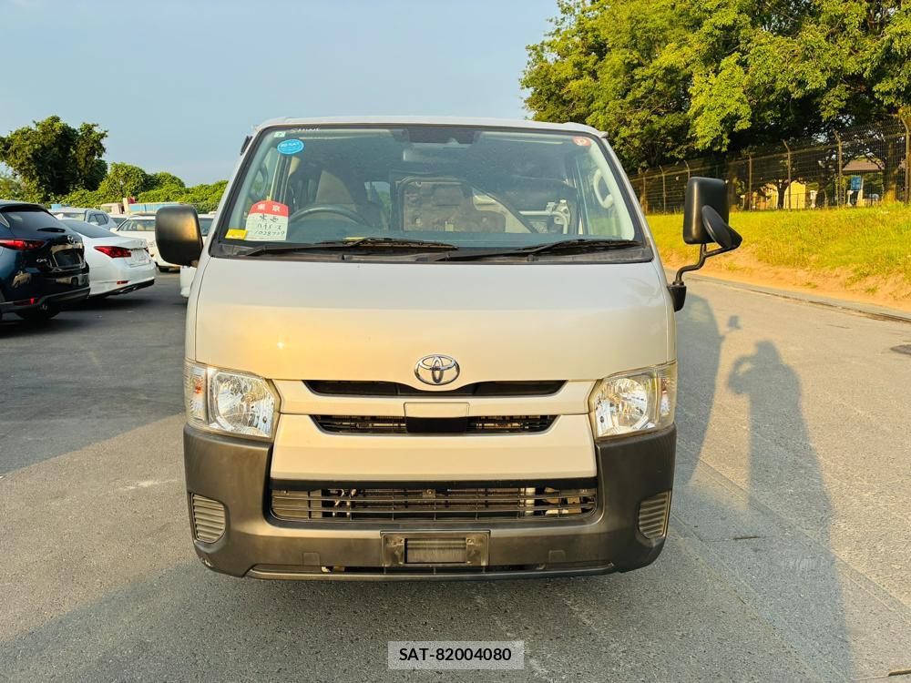 Toyota HIACE VAN 2019-07 8298911-7