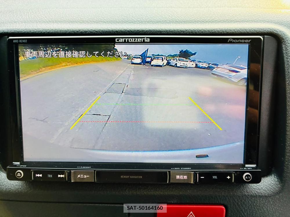 Toyota HIACE VAN 2019-07 8298910-17