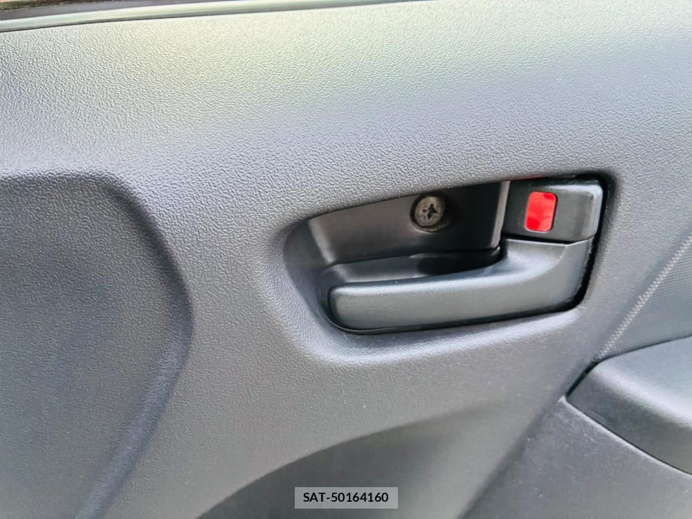 Toyota HIACE VAN 2019-07 8298910-20