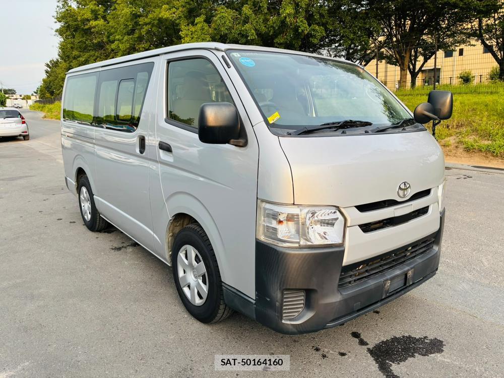 Toyota HIACE VAN 2019-07 8298910-6