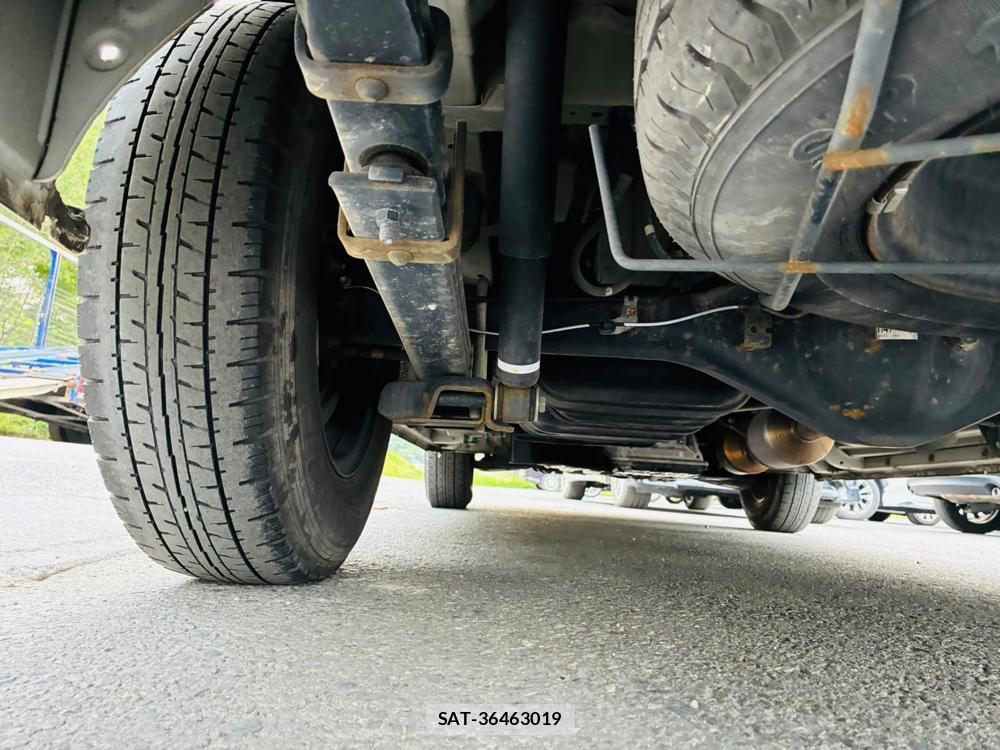 Toyota HIACE VAN 2019-07 8298909-34