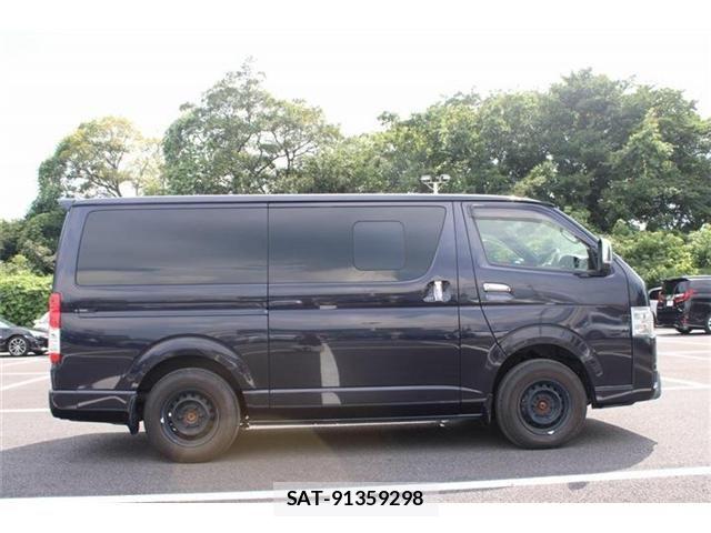 Toyota HIACE VAN 2023-03 8525137-13