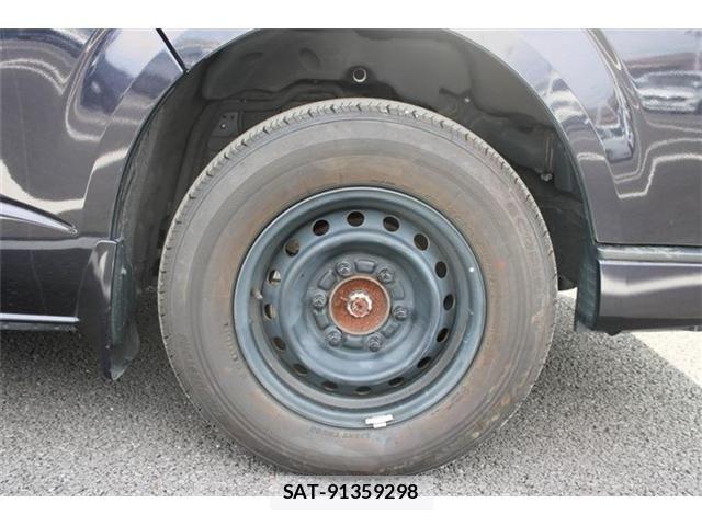 Toyota HIACE VAN 2023-03 8525137-20