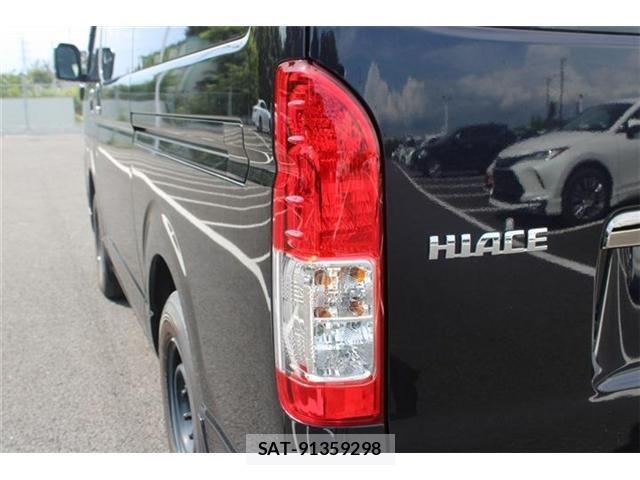 Toyota HIACE VAN 2023-03 8525137-5