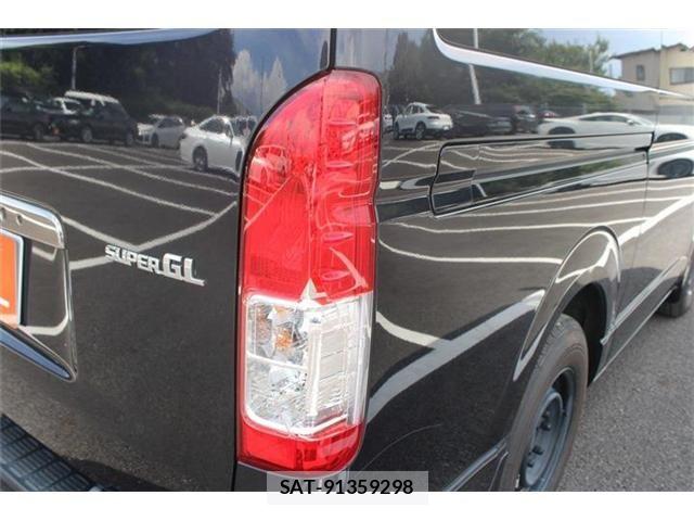 Toyota HIACE VAN 2023-03 8525137-6