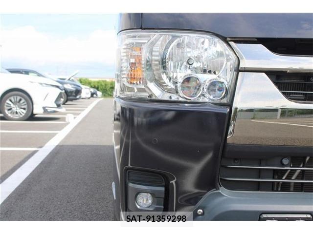 Toyota HIACE VAN 2023-03 8525137-8