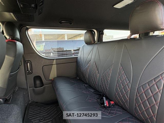 Toyota HIACE VAN 2025-08 8525134-20