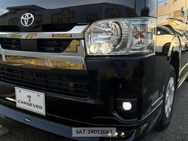 Toyota HIACE VAN 2024-07 8525135-10
