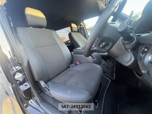 Toyota HIACE VAN 2024-07 8525135-20