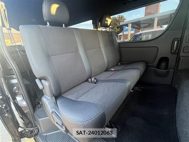 Toyota HIACE VAN 2024-07 8525135-26