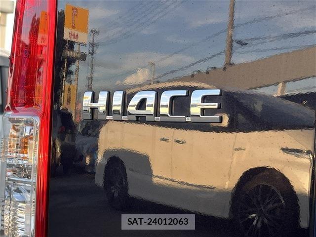 Toyota HIACE VAN 2024-07 8525135-8