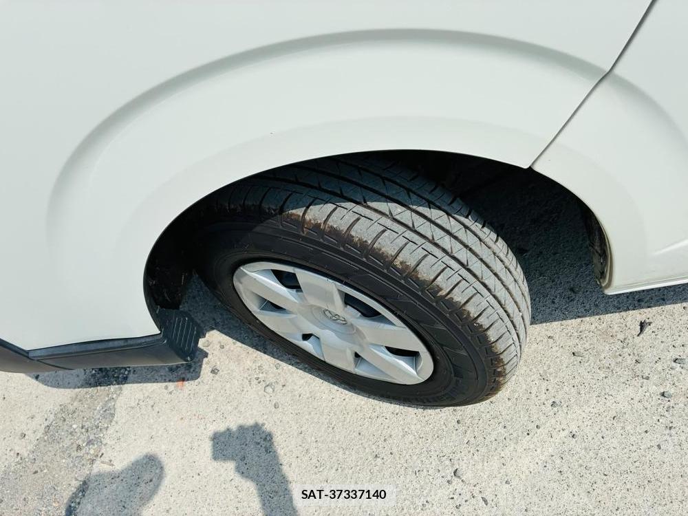 Toyota HIACE VAN 2019-07 8329539-30