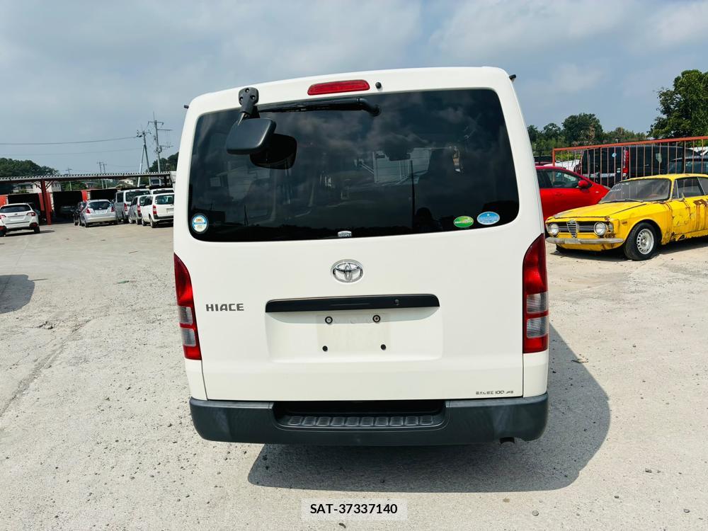 Toyota HIACE VAN 2019-07 8329539-3