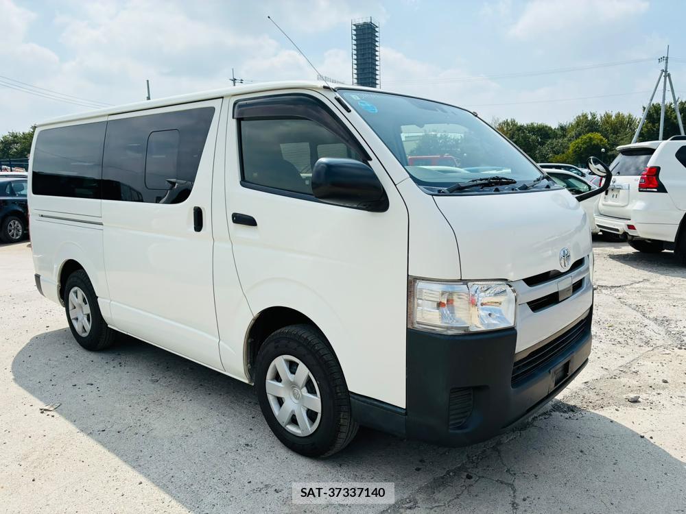 Toyota HIACE VAN 2019-07 8329539-6
