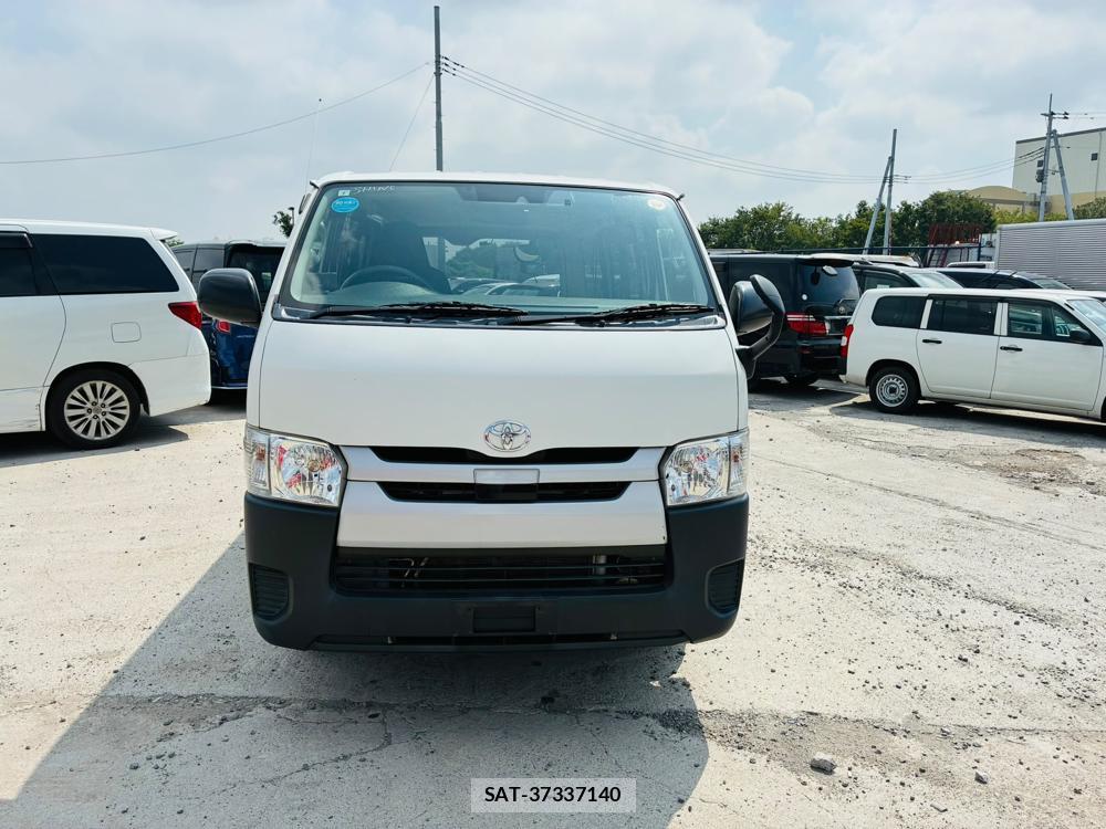 Toyota HIACE VAN 2019-07 8329539-7