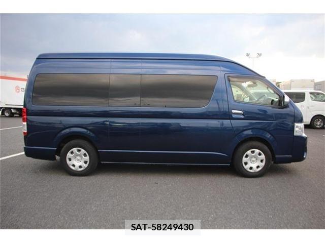 Toyota HIACE VAN 2018-05 8562093-16