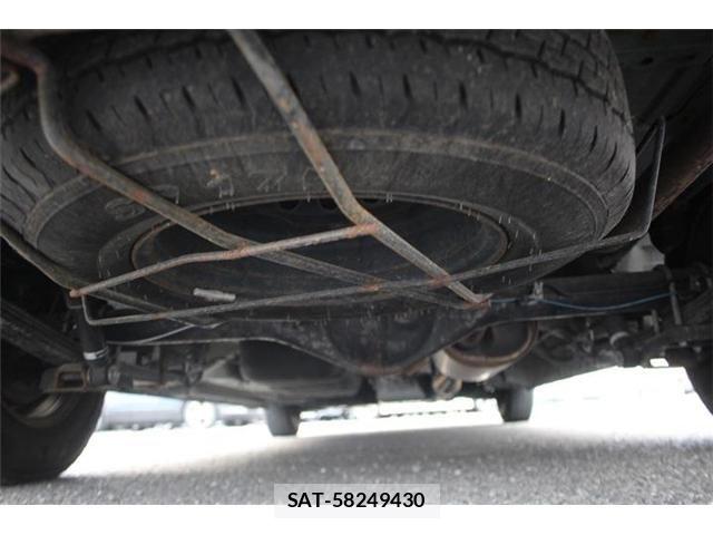 Toyota HIACE VAN 2018-05 8562093-27