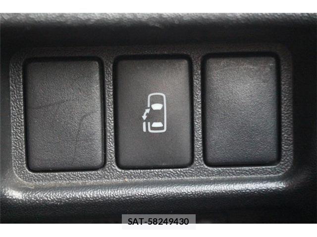 Toyota HIACE VAN 2018-05 8562093-7