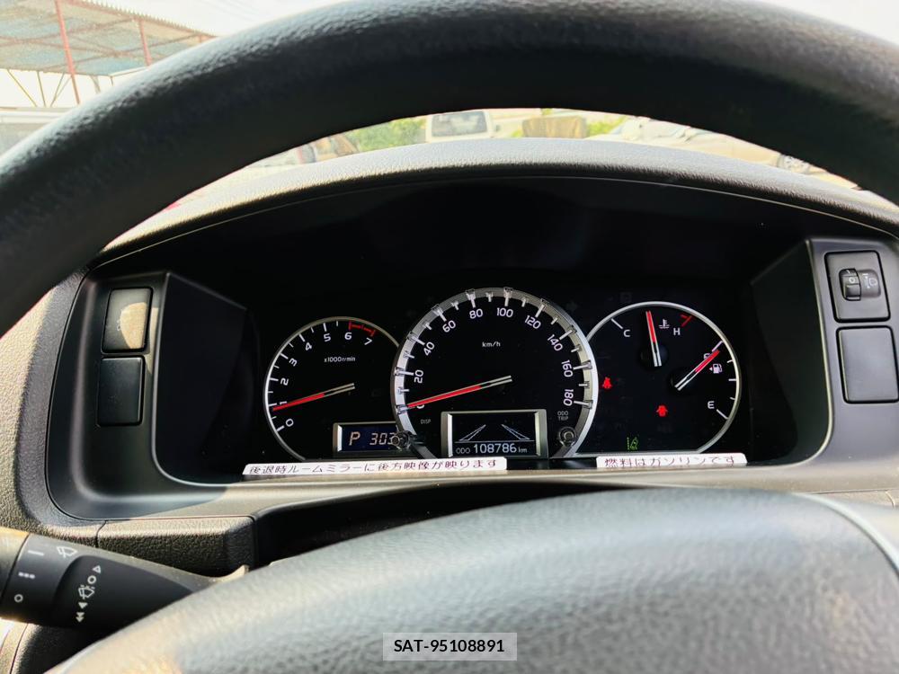 Toyota HIACE VAN 2019-08 8329537-15