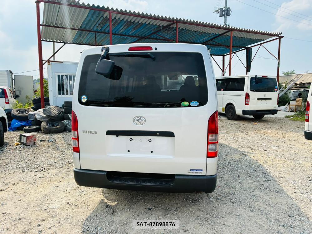 Toyota HIACE VAN 2019-07 8427883-3