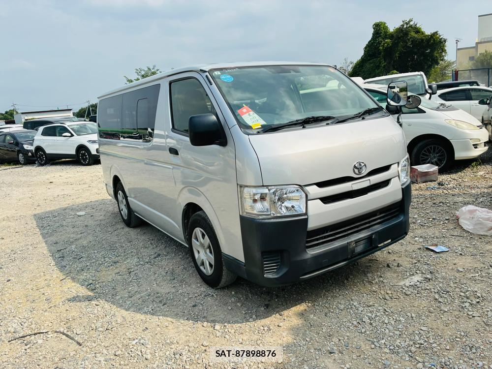 Toyota HIACE VAN 2019-07 8427883-6