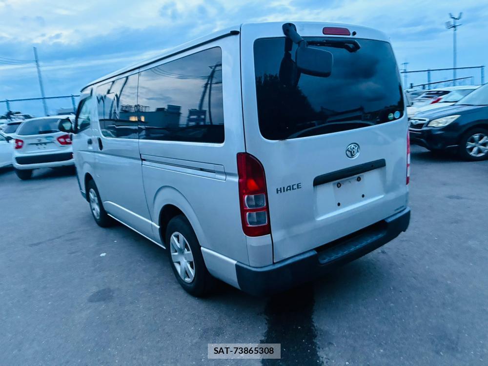 Toyota HIACE VAN 2020-02 8298912-2