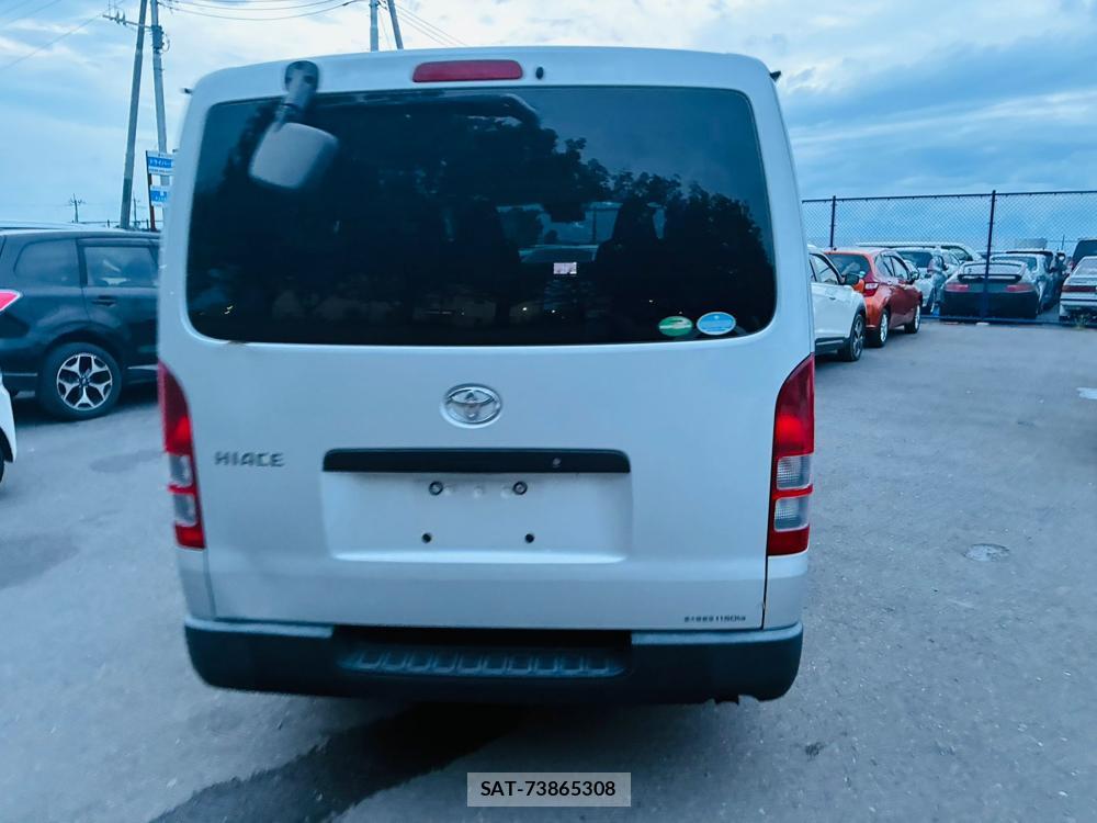 Toyota HIACE VAN 2020-02 8298912-3