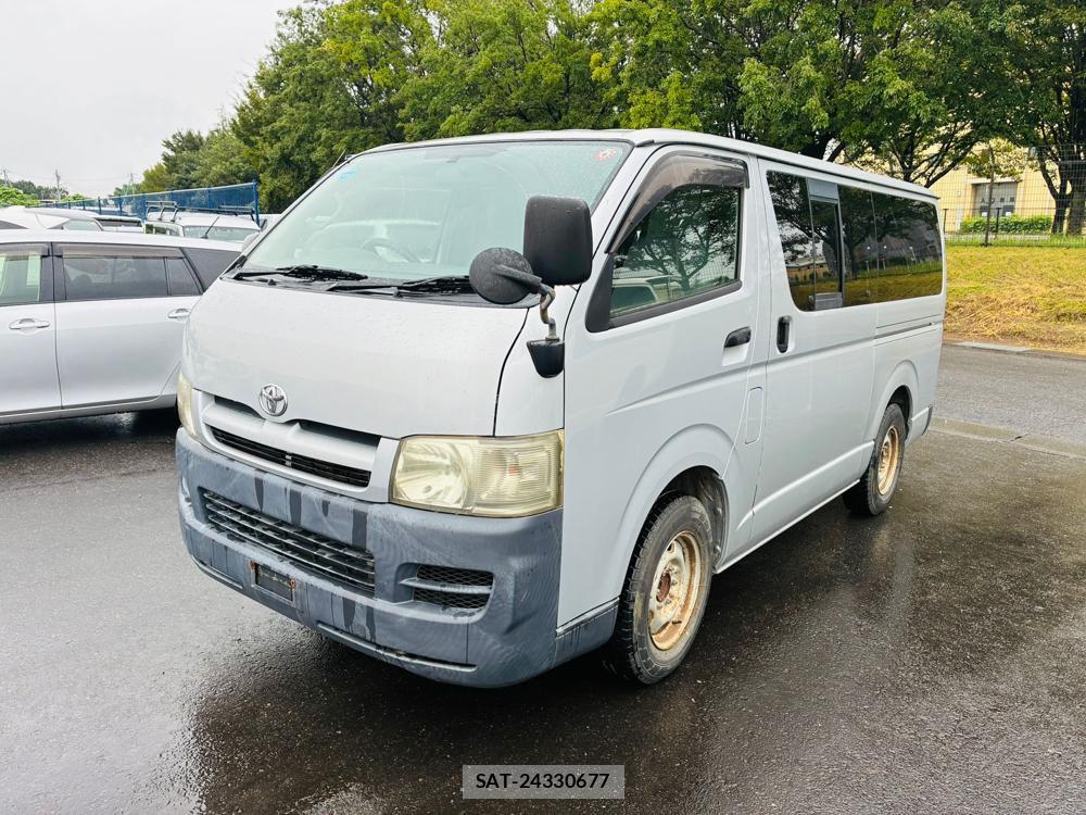 Toyota HIACE VAN 2006-03 8589877-0