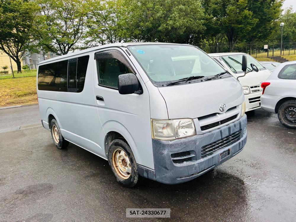 Toyota HIACE VAN 2006-03 8589877-6